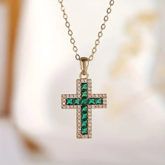 Colar Cruz com Pedras Verdes Quadradas