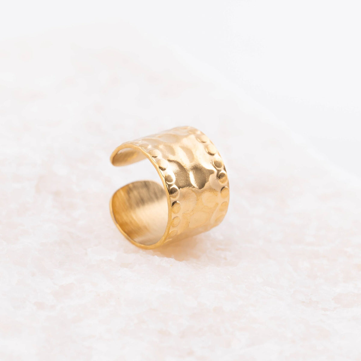 Ear Cuff Martelado