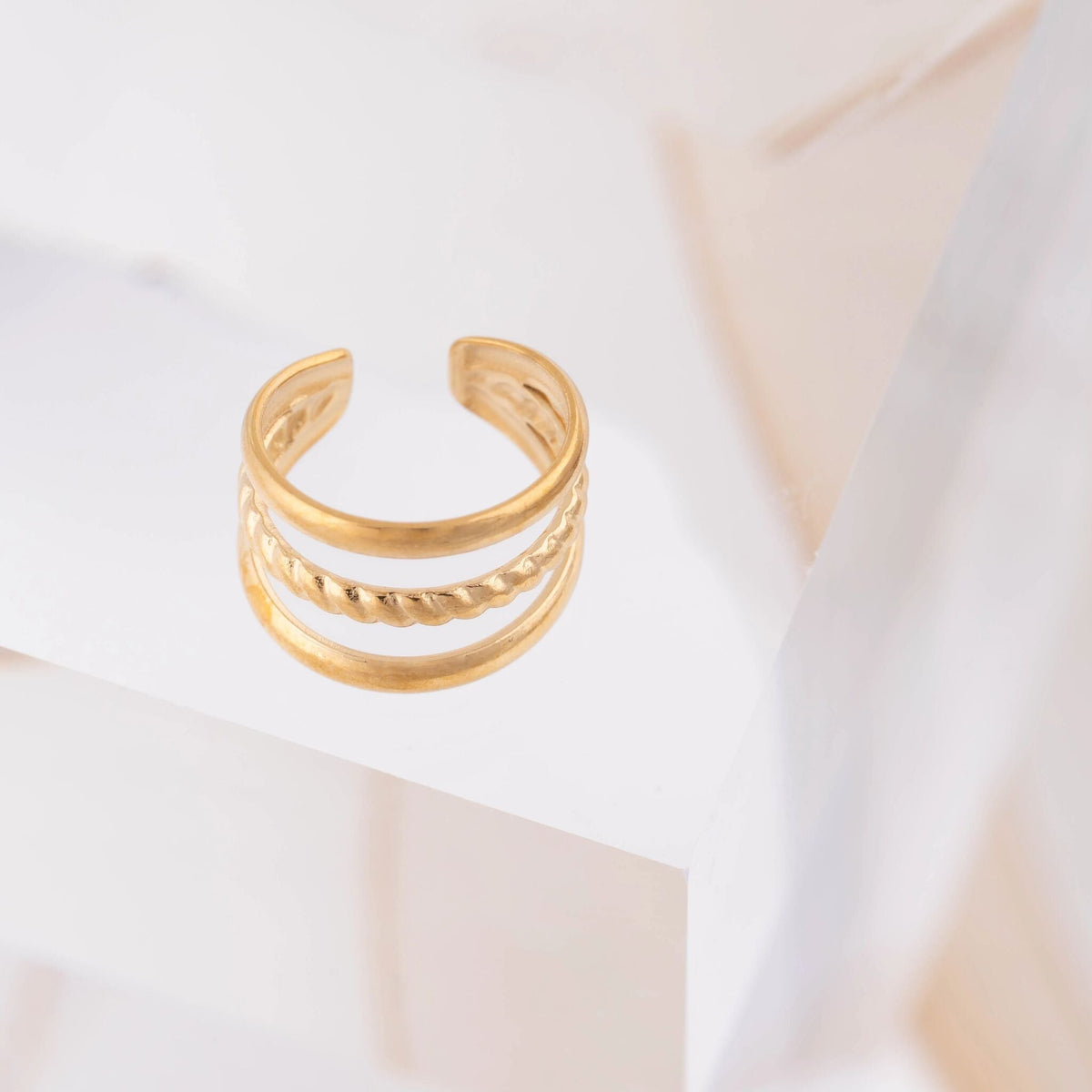Ear Cuff Triplo com Linha Torcida