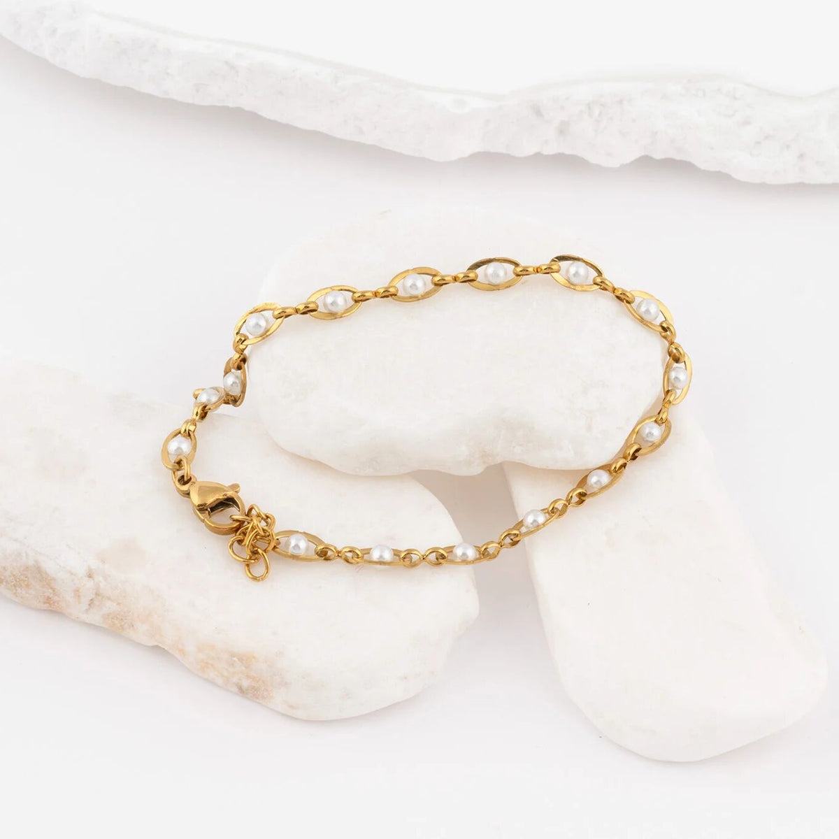 Pulseira Pérolas em Elos Ovais