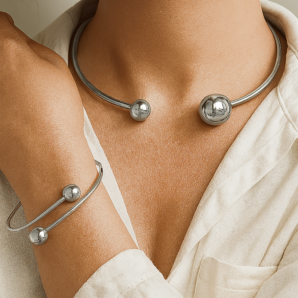 Conjunto Colar Rígido e Pulseira com Bolas