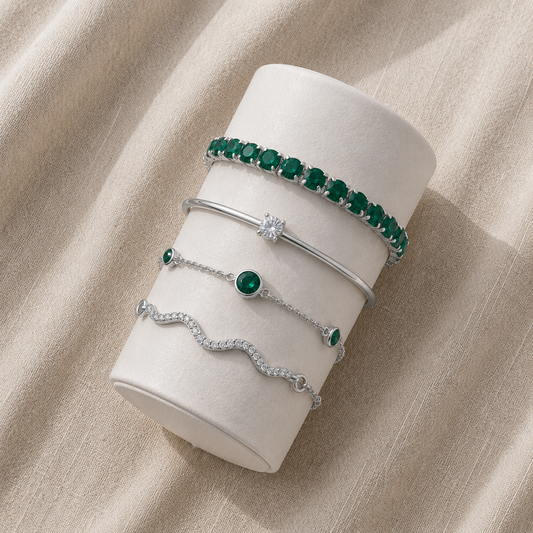 Conjunto Quatro Pulseiras com Pedras Verdes