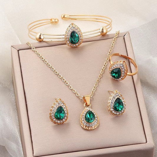 Conjunto Gotas Verdes com Pulseira de Três Fios