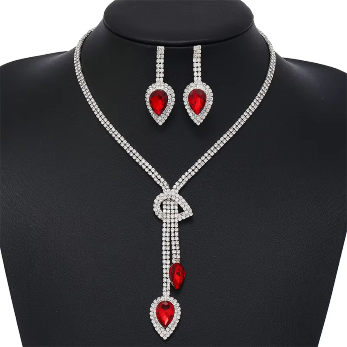 Conjunto Colar em Y e Brincos Gotas Vermelhas