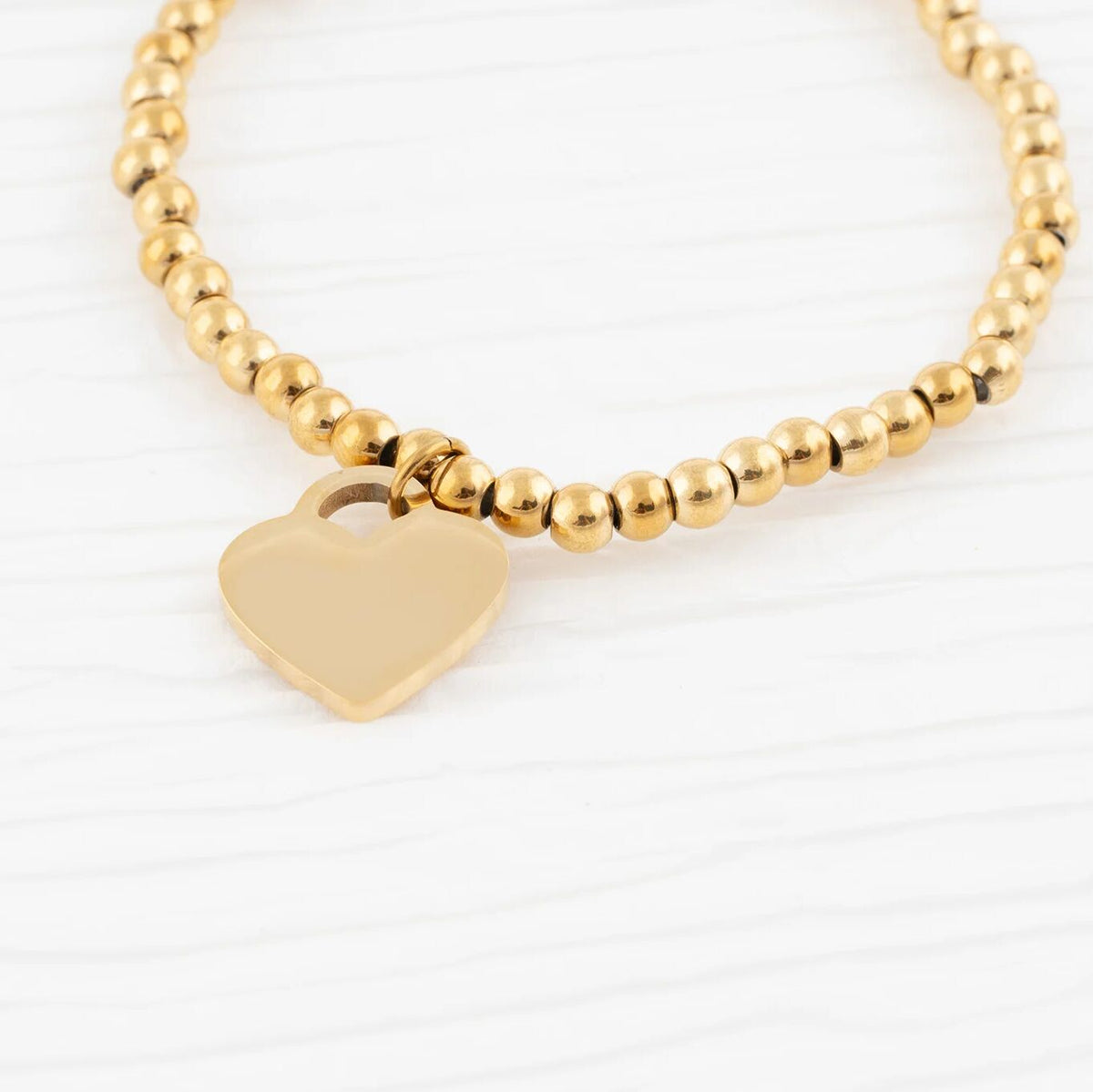 Pulseira Bolinhas com Medalha Coração