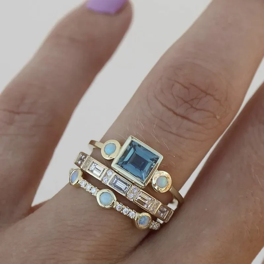 Conjunto Três Anéis com Pedra Quadrada Azul