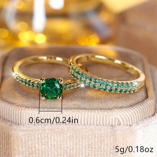 Conjunto Dois Anéis com Solitário Verde