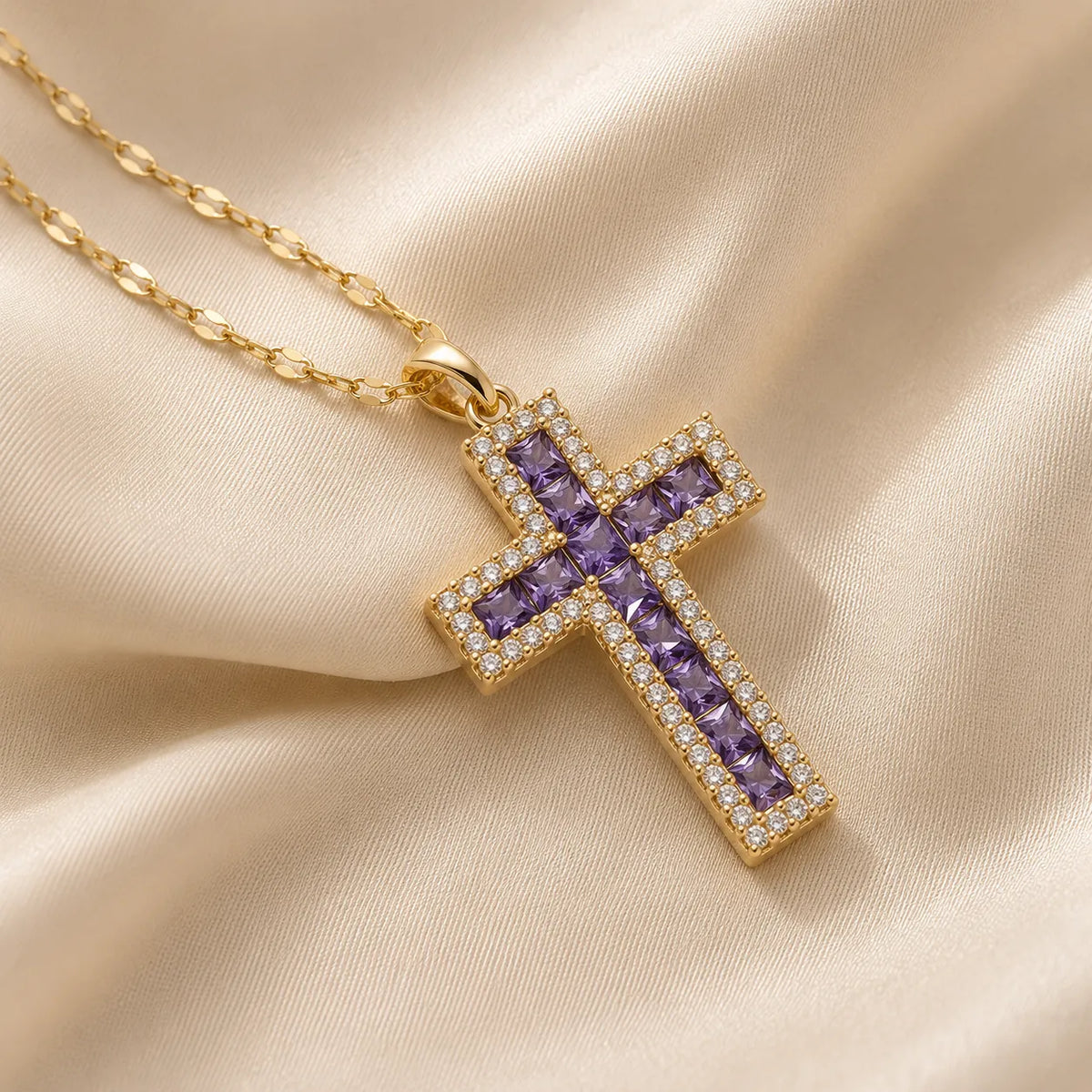 Colar Cruz com Pedras Roxas