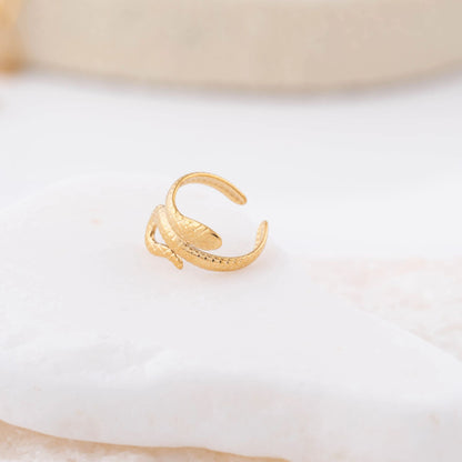 Ear Cuff Serpente Enrolada