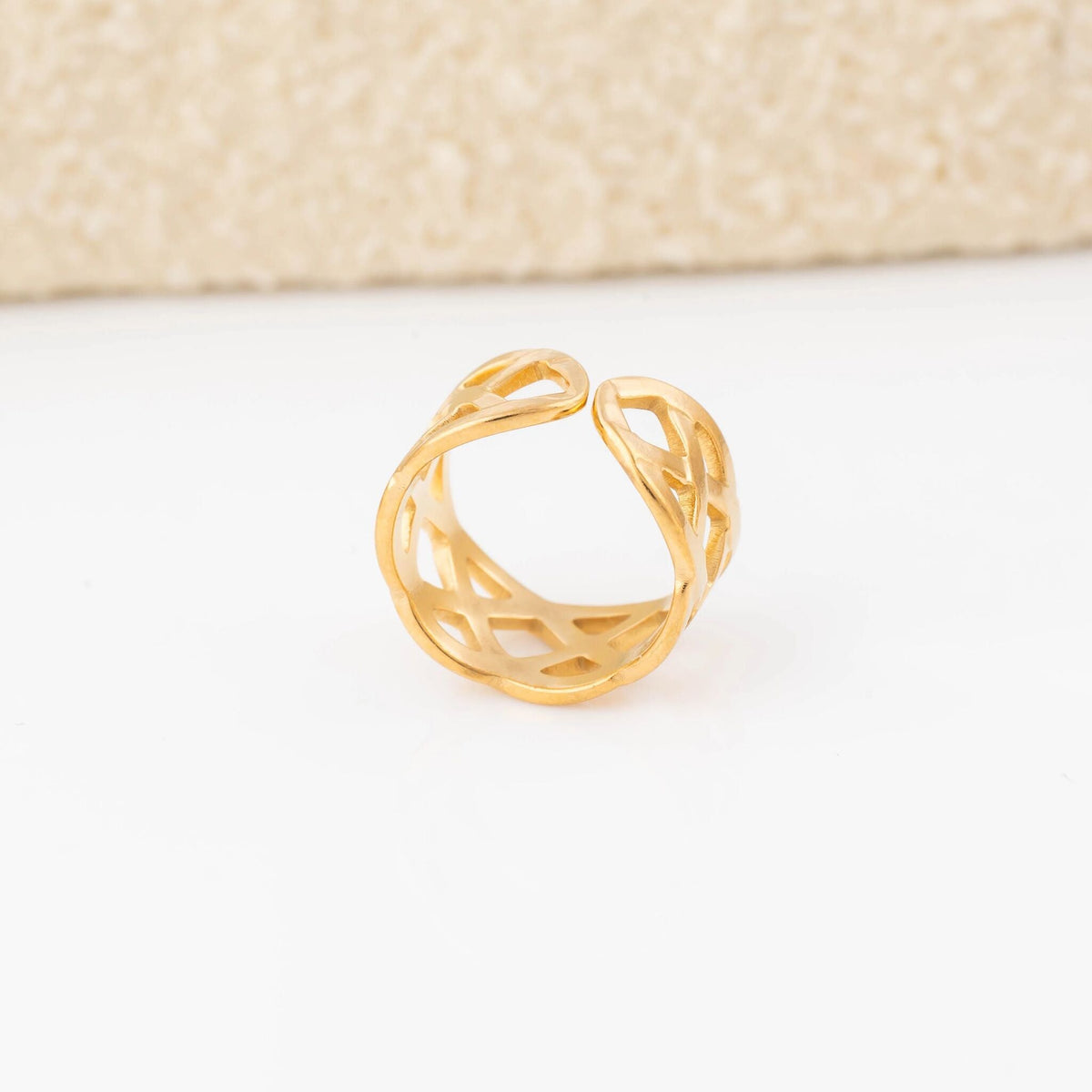 Ear Cuff Largo Entrelaçado