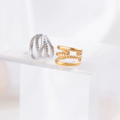 Ear Cuff Triplo com Linha Torcida