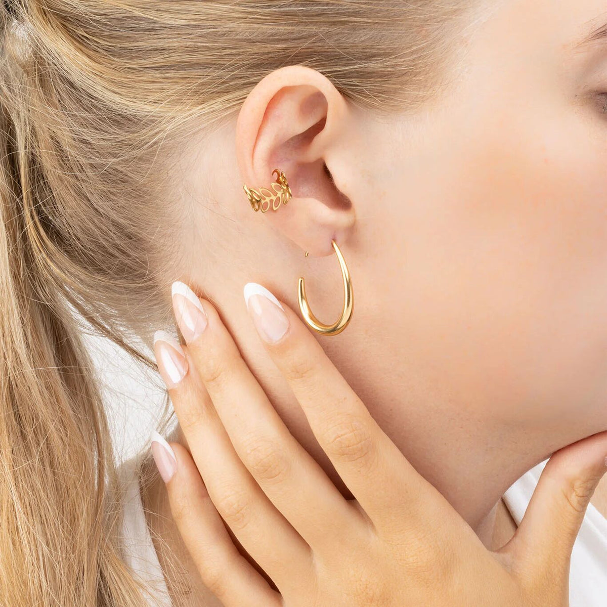 Ear Cuff Folhas Vazadas