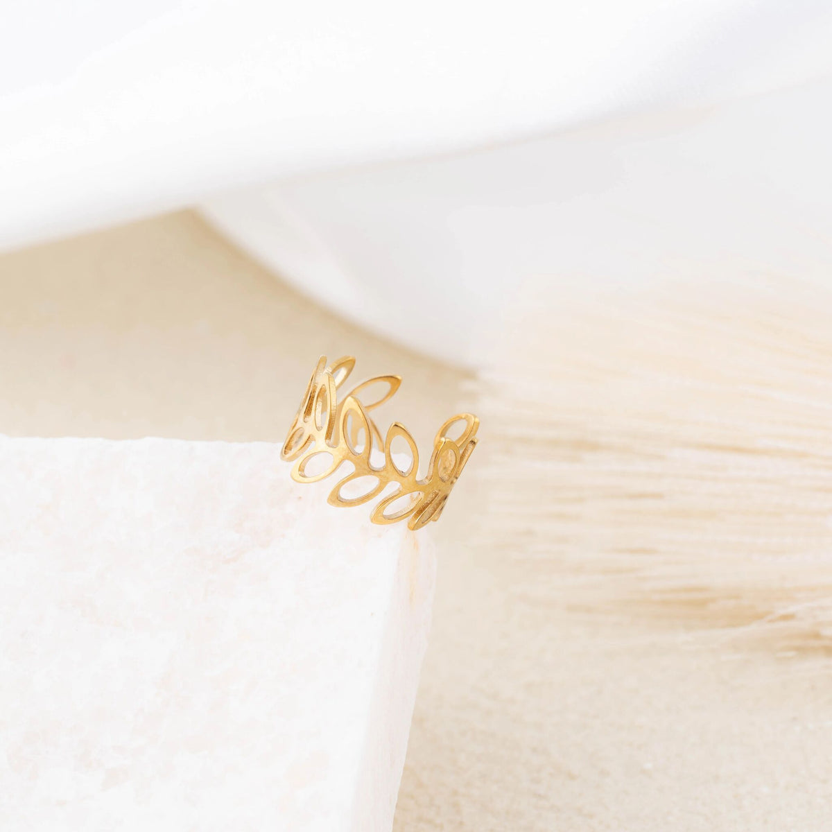 Ear Cuff Folhas Vazadas