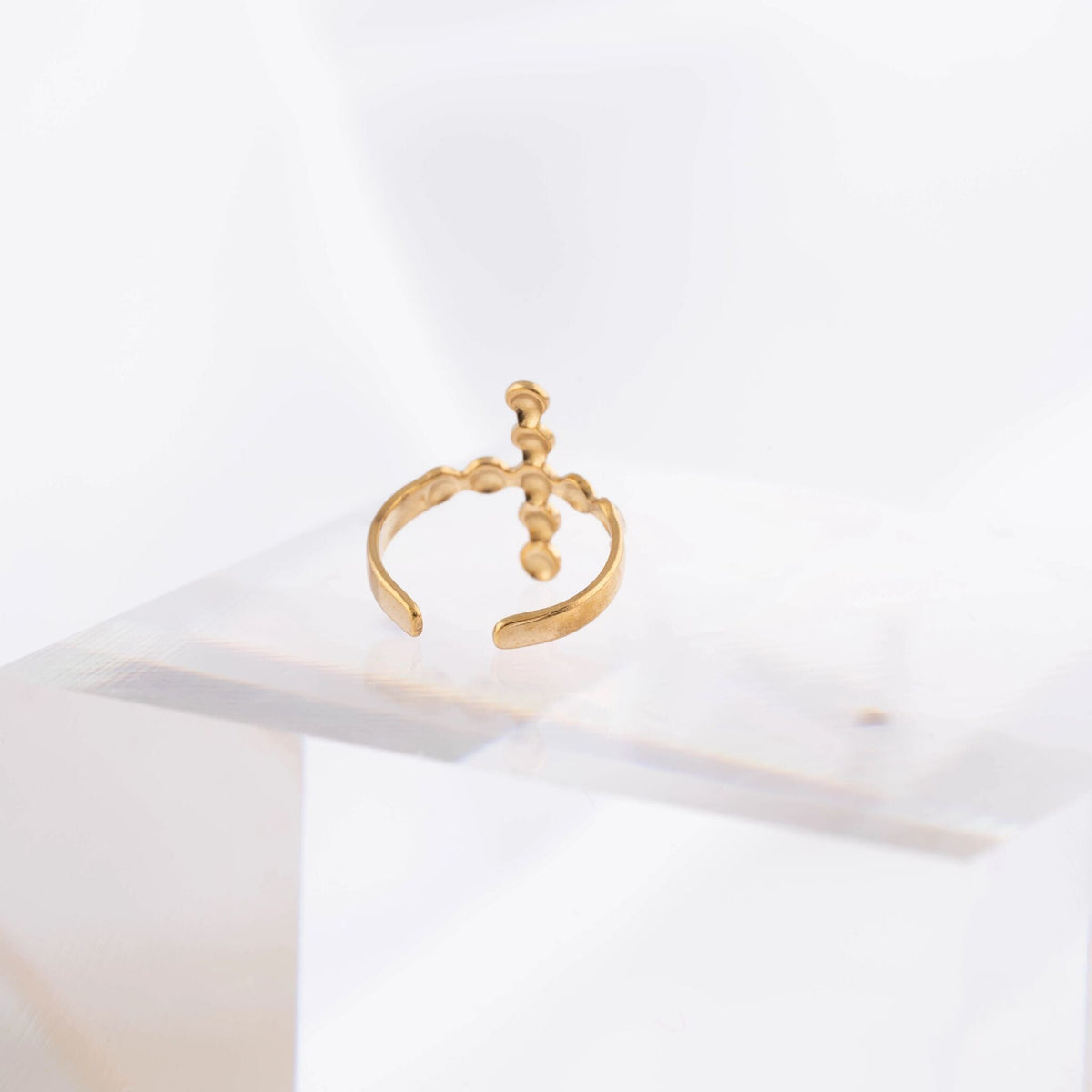 Ear Cuff Cruz de Bolinhas
