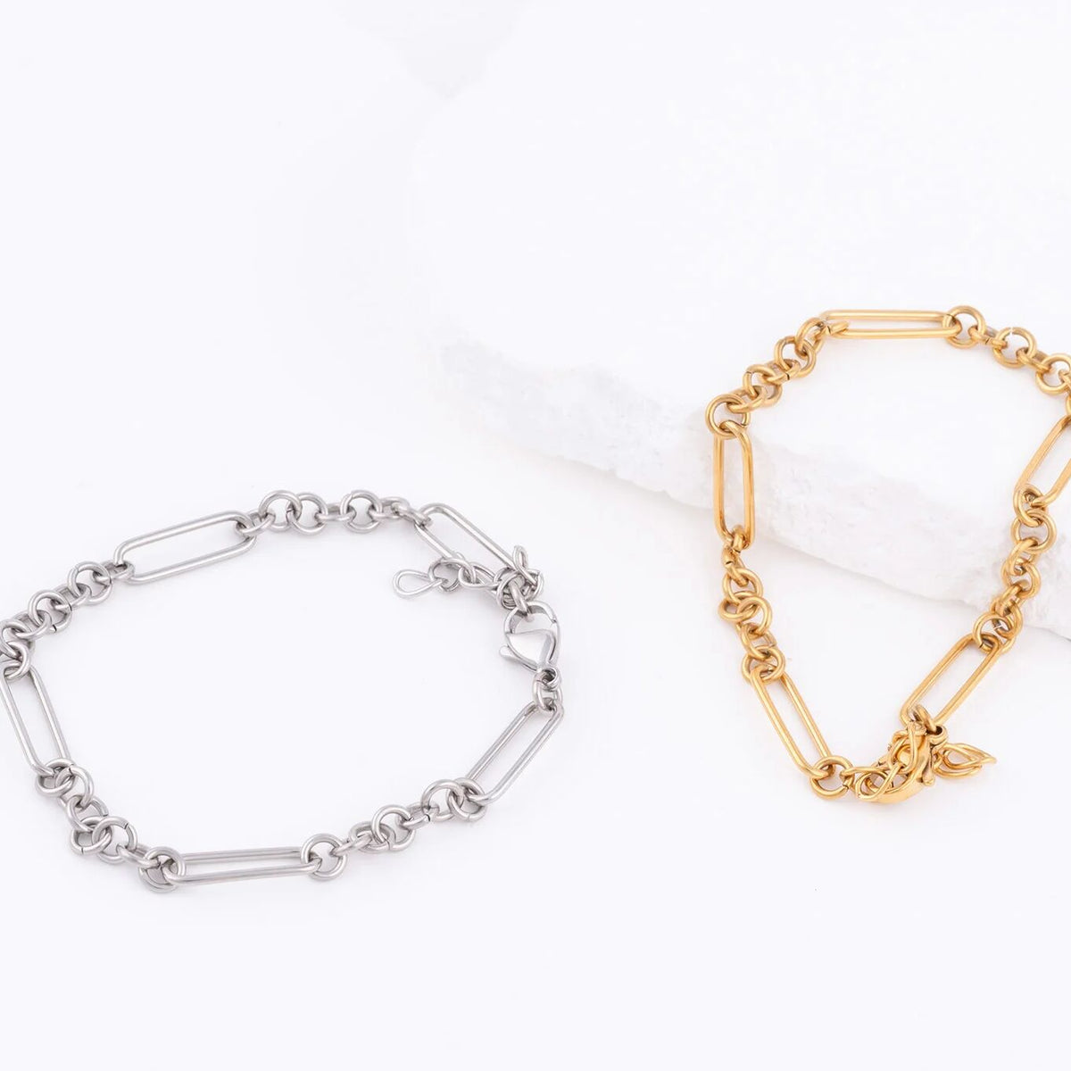 Pulseira Clipe com Argolinhas