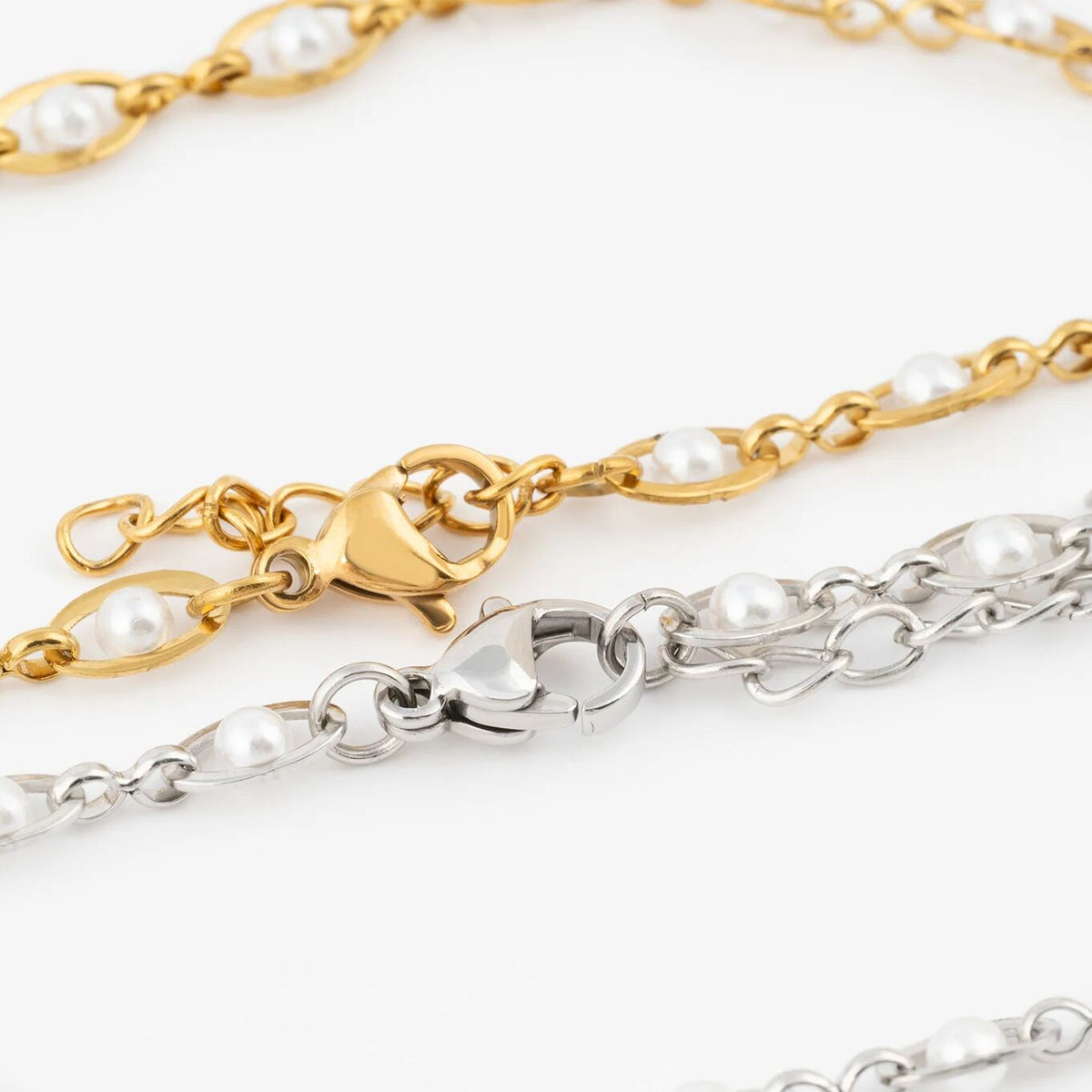 Pulseira Pérolas em Elos Ovais