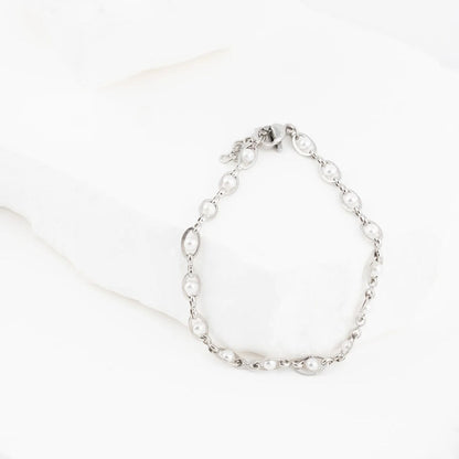 Pulseira Pérolas em Elos Ovais