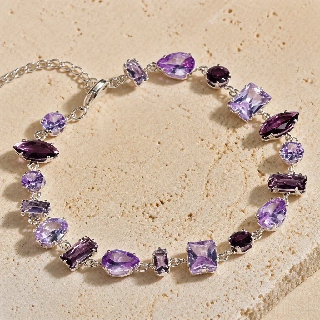 Pulseira Pedras Roxas de Várias Formas