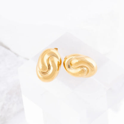 Brincos Oval com Onda em Relevo