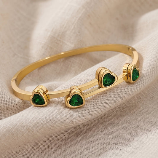 Pulseira Rígida Quatro Corações Verdes