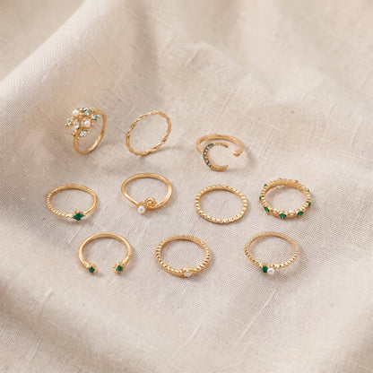 Conjunto Dez Anéis com Lua e Pérolas