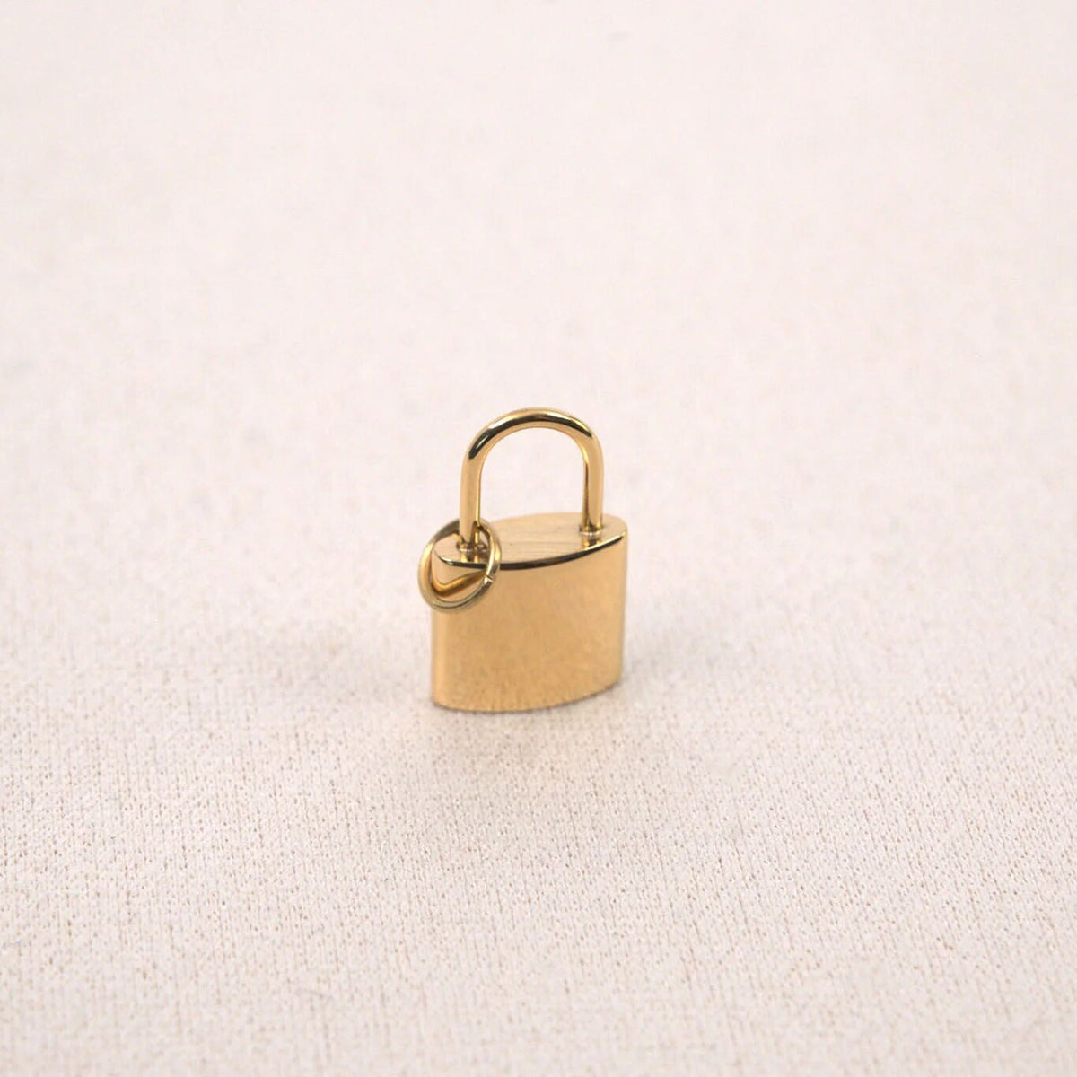 Pendente Cadeado Liso
