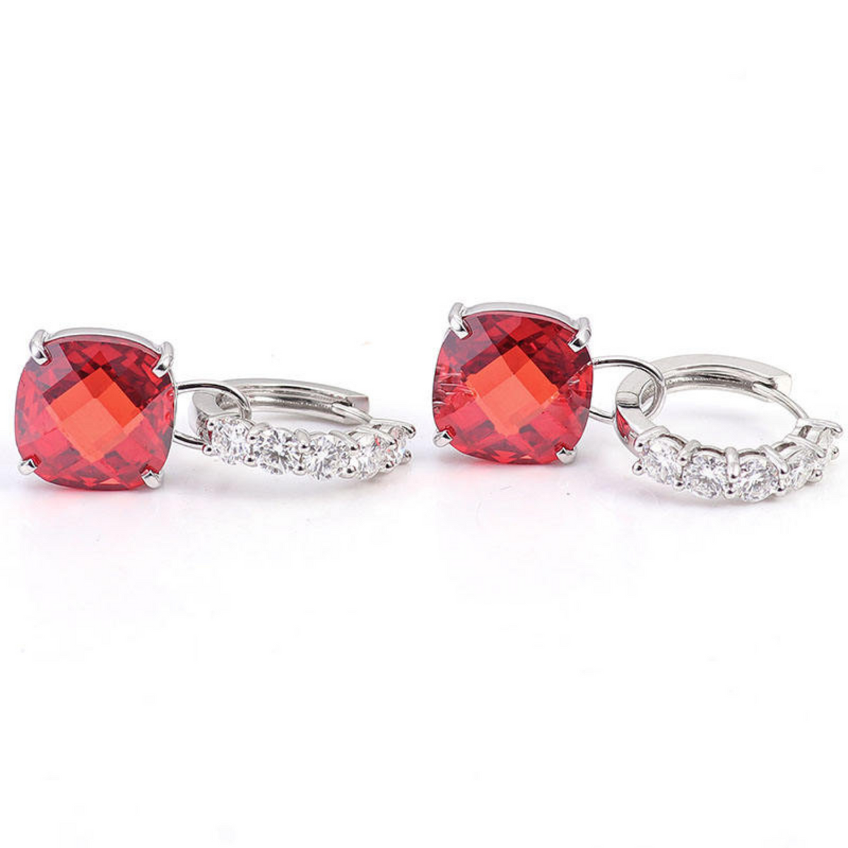 Argolas de Pedrinhas com Quadrado Vermelho