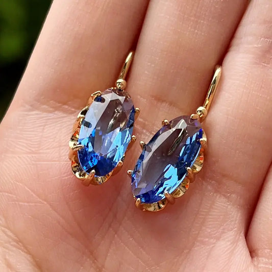 Brincos Pedra Azul Oval em Moldura Ondulada
