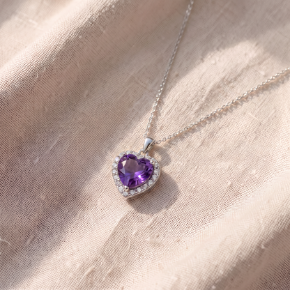 Colar Coração Roxo com Pedrinhas