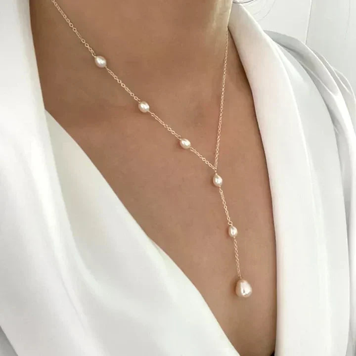 Colar em Y com Pérolas Miúdas e Gota