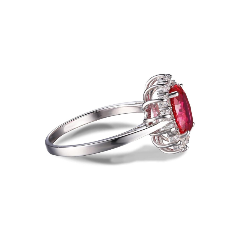 Anel Oval Vermelho com Recortes no Aro