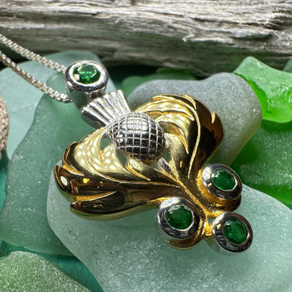 Colar Cardo Bicolor com Quatro Pedras Verdes